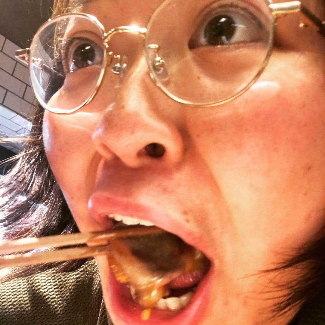 山田しょうこさんのインスタグラム写真 - (山田しょうこInstagram)「🍖 1ヶ月焼肉無料キャンペーンに当選 #焼肉ライク さん本当に本当にありがとうございます😂😂 私のお気に入りは 🐮国産牛すき焼きセット🐮 軽く炙って、 タレつけずに、 生卵で食べると お口いっぱいに幸せが広がります… いっつも炊きたてご飯なの最高すぎ🍚💫 #焼肉  #1人焼肉  #すき焼き  #幸せ  #1人でも生きていける」3月17日 20時44分 - shokokrake0611