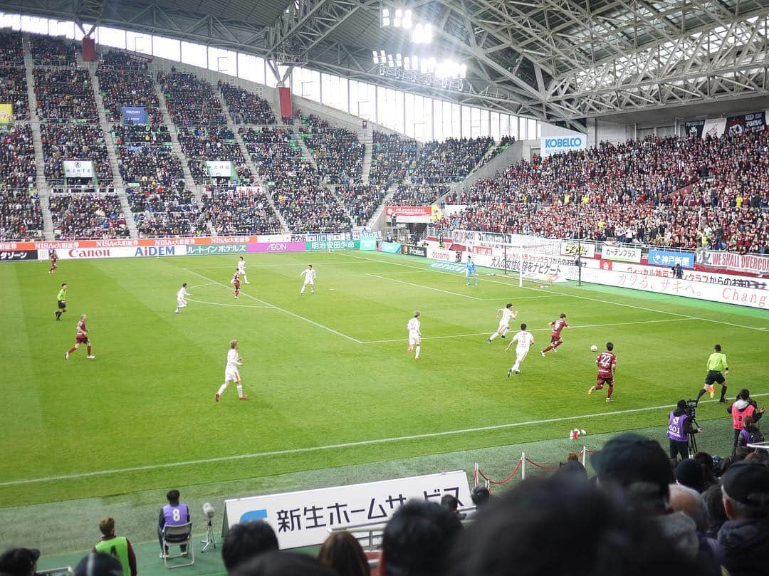 Risako Yamamotoさんのインスタグラム写真 - (Risako YamamotoInstagram)「今日はみんなでサッカー観戦⚽️📣⚡️♥️ ・ ヴィッセル神戸の試合に⚽️♥️ 会場でvissel & goのお揃いのウェアをgetして、テンションmax⤴︎🏟📣 ・ 試合終了前に同点ゴールがあったりとドキドキした試合でした！😳⚡️ スポーツ観戦楽しい〜♡ ・ #サッカー観戦 #ヴィッセル神戸 #visselandgo #ヴィッセルアンドゴー #soccer #kobe」3月17日 21時00分 - risako_yamamoto