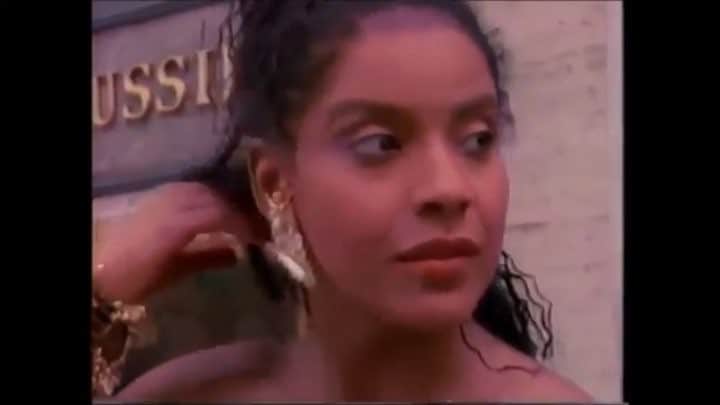 Paul Octaviousのインスタグラム：「More Than A Man - Phylicia Rashad and Debbie Allen (1989) #mood」