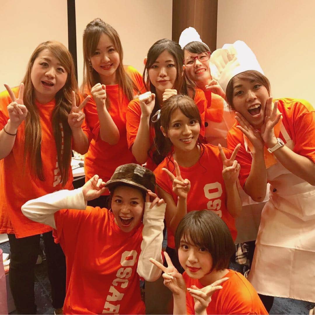 石川彩夏さんのインスタグラム写真 - (石川彩夏Instagram)「I have participated in the e-sports game tournament in Japan🎮 Did you play games? Let me know your favorite😚 * 芸能女子エンタメ #eスポーツ クイーン決定戦 #eQリーグ 1stシーズン Day3🎮 たくさんの応援ありがとうございました✨ * オスカーズは 🎮OVERCOOKED!2🎮👑勝利👑 🎮スーパーボンバーマンR🎮敗戦 🎮太鼓の達人勝🎮敗戦 という試合結果でした😊 Blue Weeds様に負けてまいましたが😭 敗戦ゼロ✨のBlue Weedsさんに一勝出来たの 本番に凄いことですっ😊✨ * そしてそしてっ✨ OSCAR'S👑はBグループ3位です😚✌️ 素晴らしい〜👏🏻✨ * Day4の対戦相手😚 Shochiku Sistersさんっ🤭 いつも話しかけたりしてくれる素敵なチームの皆さんなのでライバルは複雑な気持ちですが……💦 ここは……✨✨ オスカーズ頑張って貰いましょうっ✨✨ * Day4🎮は、4月13日㈯17時〜✨ 私は別のスケジュールで出れませんが💦 練習に参加したりサポートはするので✌️ オスカーズの応援宜しくお願いします😊✨ *」3月17日 13時22分 - ayaka0711zi