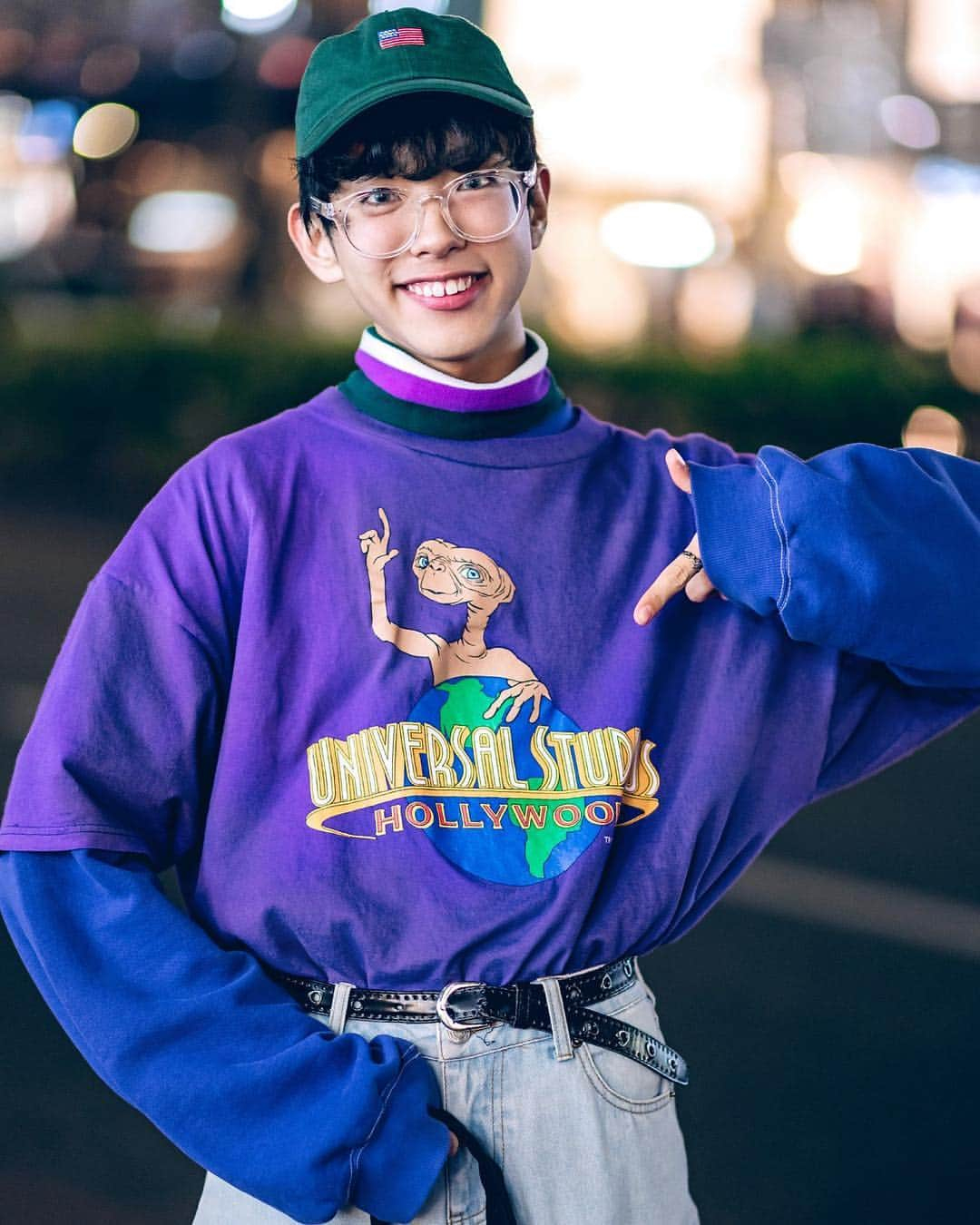 Harajuku Japanさんのインスタグラム写真 - (Harajuku JapanInstagram)「Japanese teens Soso (@soso_americanboy) and Miori (@miori06kidz) on the street in Harajuku wearing colorful fun fashion including a vintage E.T. shirt from Pinnap, 6%DOKIDOKI top and skirt, Peco Club, Hello Kitty, Kiki2, Tokyo Bopper, and Nike.」3月17日 14時29分 - tokyofashion