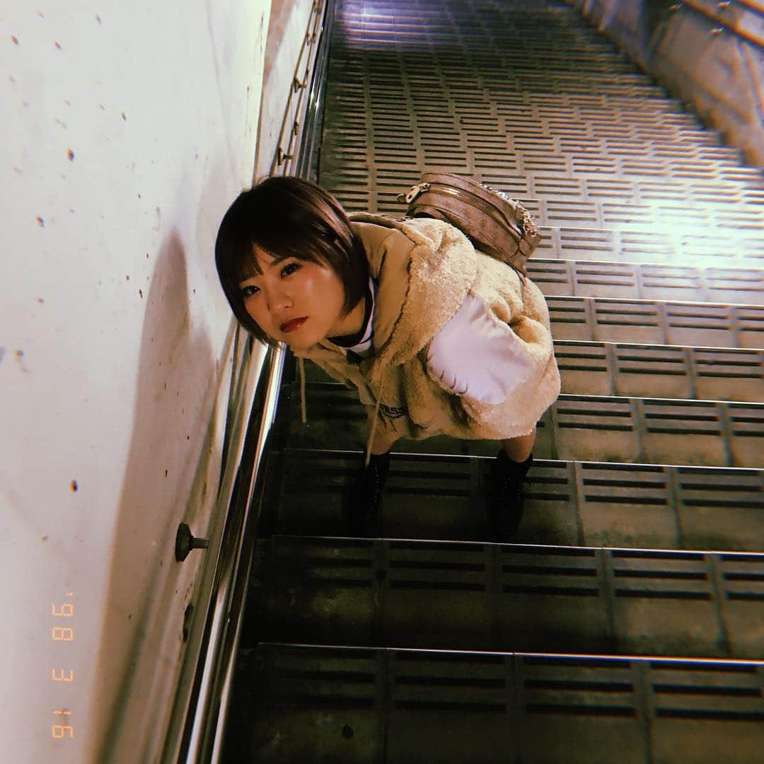 こなんさんのインスタグラム写真 - (こなんInstagram)「. . 初めて行く駅だった🌚 なんて駅だっけ🌚」3月17日 14時30分 - konan_610