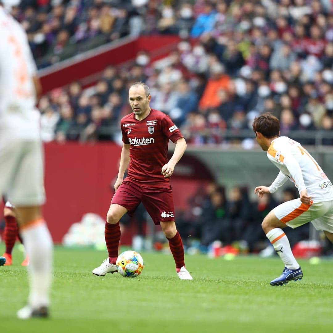 ヴィッセル神戸さんのインスタグラム写真 - (ヴィッセル神戸Instagram)「【FULL TIME】 . ヴィッセル神戸 1-1 清水エスパルス VISSEL KOBE 1-1 SHIMIZU S-PULSE . #vissel #visselkobe #神戸vs清水 #ヴィッセル神戸 #WeAreKobe #一致団結 #jleague #jリーグ #神戸 #Kobe」3月17日 16時28分 - visselkobe