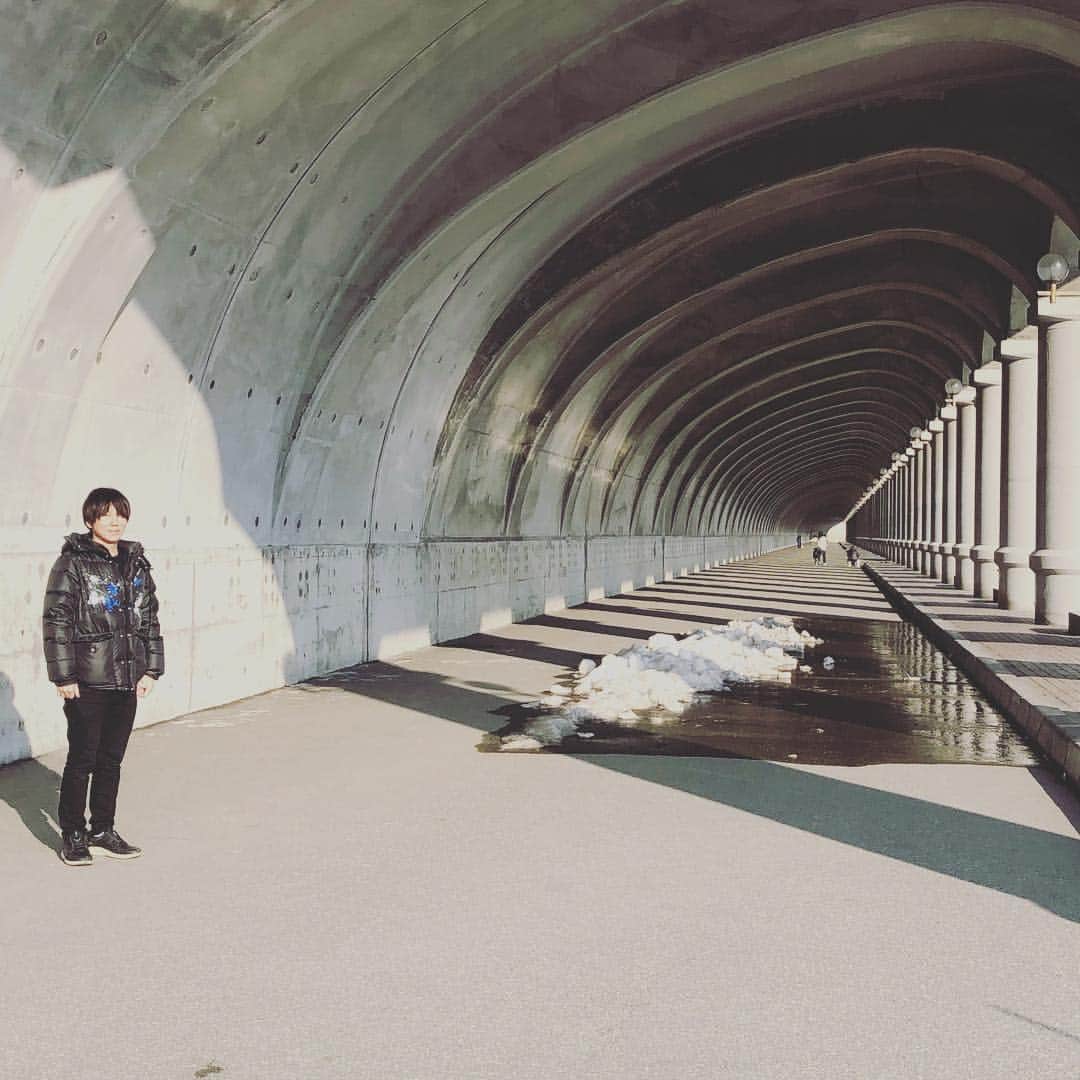 古市憲寿さんのインスタグラム写真 - (古市憲寿Instagram)「稚内楽しかった。またね！ #wakkanai #hokkaido」3月17日 16時37分 - poe1985