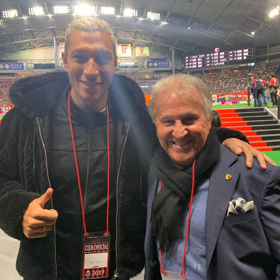 ジェイ・ボスロイドさんのインスタグラム写真 - (ジェイ・ボスロイドInstagram)「It was great to see my boy #ZICO today absolute legend! #greats#legend#brazil#brasil#1970#great」3月17日 16時42分 - jaybothroyd