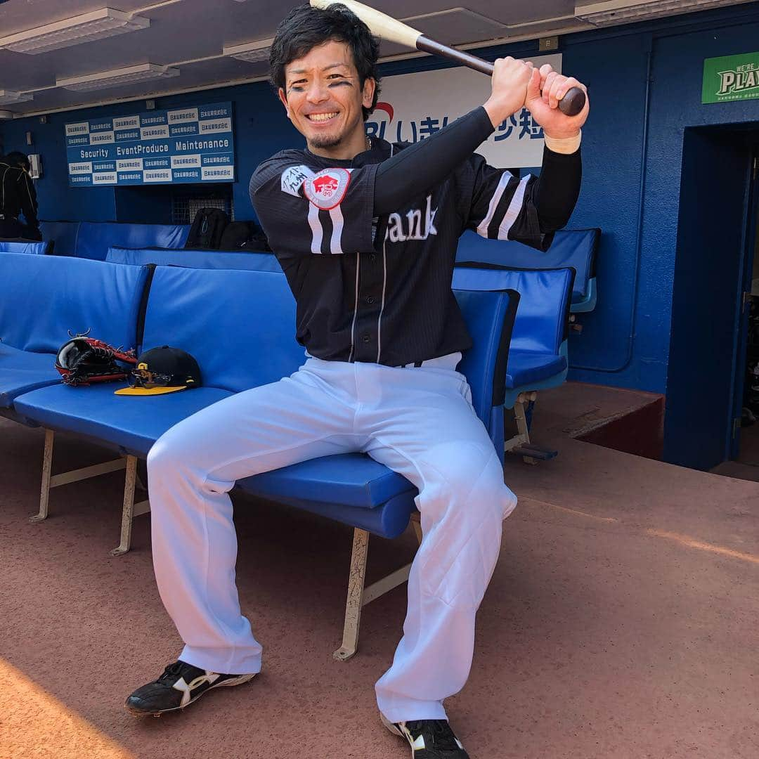 松田宣浩さんのインスタグラム写真 - (松田宣浩Instagram)「神宮に来てます❗️」3月17日 16時42分 - match___3