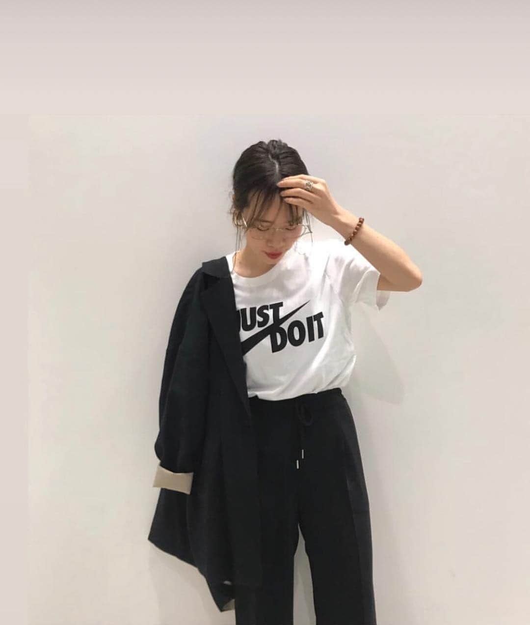 CAPRICIEUX LE'MAGEさんのインスタグラム写真 - (CAPRICIEUX LE'MAGEInstagram)「. . ★★★recommend★★★ . . ✔︎"NIKe"justdoitTee . . #capricieuxlemage #capricieux_lemage  #カプリシュレマージュ #レマージュ  #新作#発売#newarrivals #予約#2019#2019ss #NIKe#ナイキ#Tシャツ#justdoit#セットアップ #setup#テーラードジャケット」3月17日 17時08分 - capricieux_lemage