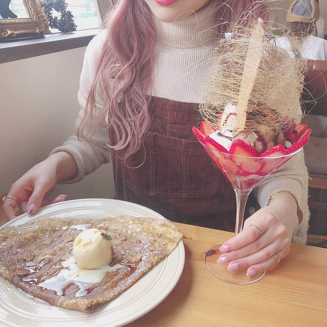 安中亜美さんのインスタグラム写真 - (安中亜美Instagram)「ㅤㅤㅤㅤㅤㅤㅤㅤㅤㅤㅤㅤㅤ カフェ巡り楽しかった☕️ お腹いっぱい🤤❤️ ㅤㅤㅤㅤㅤㅤㅤㅤㅤㅤㅤㅤㅤ #カフェ巡り #滋賀カフェ #カフェ #草津カフェ #滋賀 #cafe #クレープ #パフェ」3月17日 17時32分 - amitwinsworld