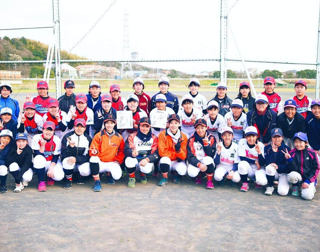 加藤優さんのインスタグラム写真 - (加藤優Instagram)「. . ‪神奈川県の野球少女たちの‬ ‪野球教室へ行ってきました！‬. .  夢や目標に真っ直ぐ‬ ‪向かっていってほしい。‬. .  今日出会ったみんな！‬ ‪心から応援してるよー！！💪‬. . .  #女子野球‬ ‪#女子プロ野球2019 ‬ ‪#埼玉アストライア‬ ‪#わかフル‬」3月17日 18時04分 - y_k_009