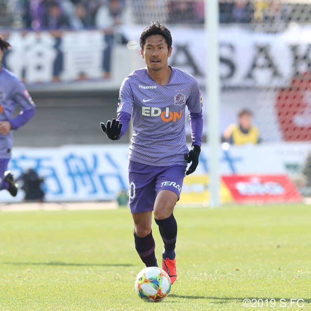 サンフレッチェ広島さんのインスタグラム写真 - (サンフレッチェ広島Instagram)「⚽明治安田生命J1リーグ第4節　試合結果⚽ サンフレッチェ広島　1-0　松本山雅FC 前半：0-0 後半：1-0 ≪得点者（広島のみ）≫柏好文  本日も、たくさんのご声援ありがとうございました🙌  #大迫敬介選手 #佐々木翔選手 #野上結貴選手 #吉野恭平選手 #松本泰志選手 #柴崎晃誠選手 #柏好文選手 #城福浩監督 #sanfrecce #ICHIGAN」3月17日 19時03分 - sanfrecce.official