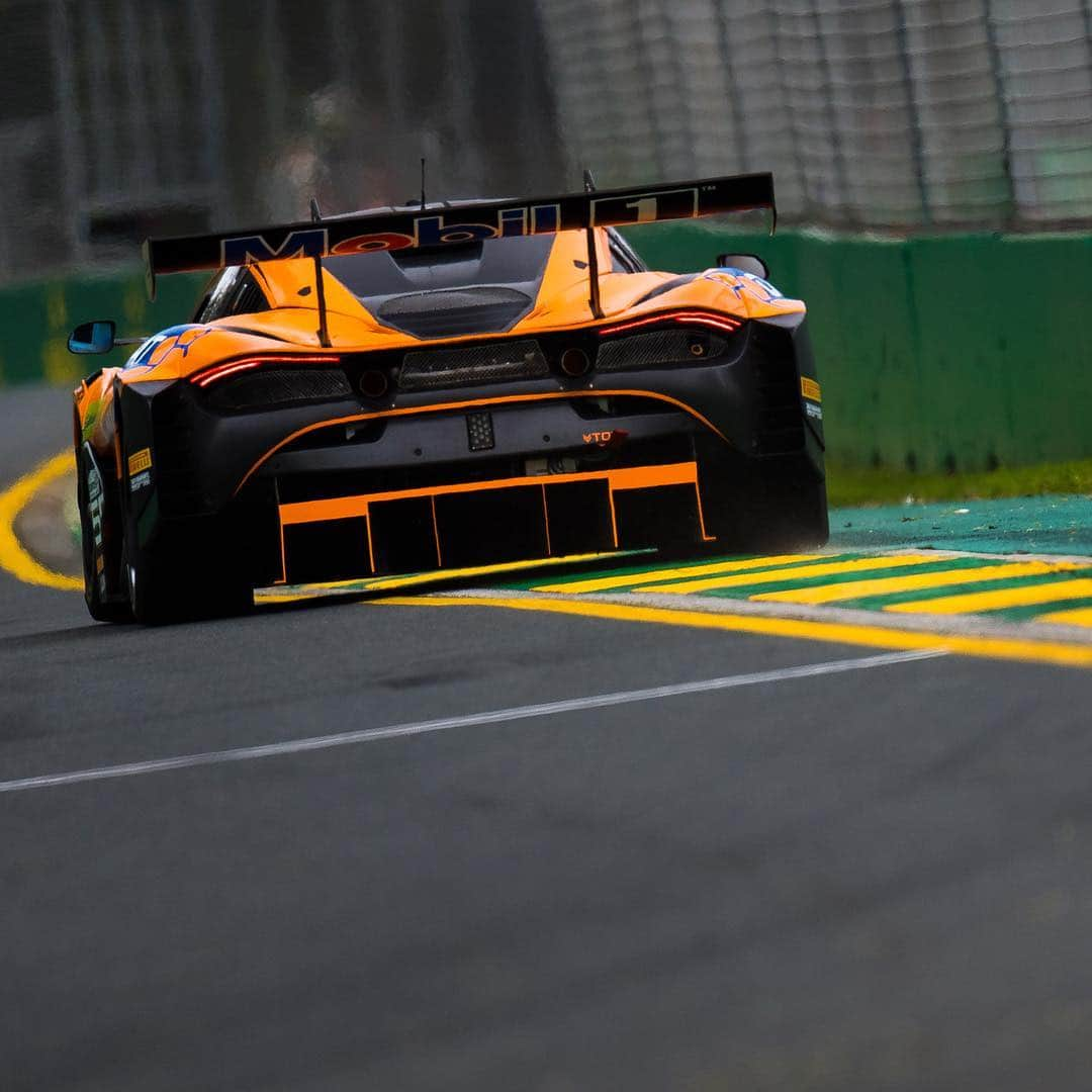 McLaren Automotiveさんのインスタグラム写真 - (McLaren AutomotiveInstagram)「What a start to the season for the #720SGT3, which claimed pole position, race victory and a further podium on its customer team racing debut around the beautiful Albert Park circuit in Melbourne #AustralianGT  @59racing_gt @pirelli @australiangt」3月17日 19時16分 - mclarenauto