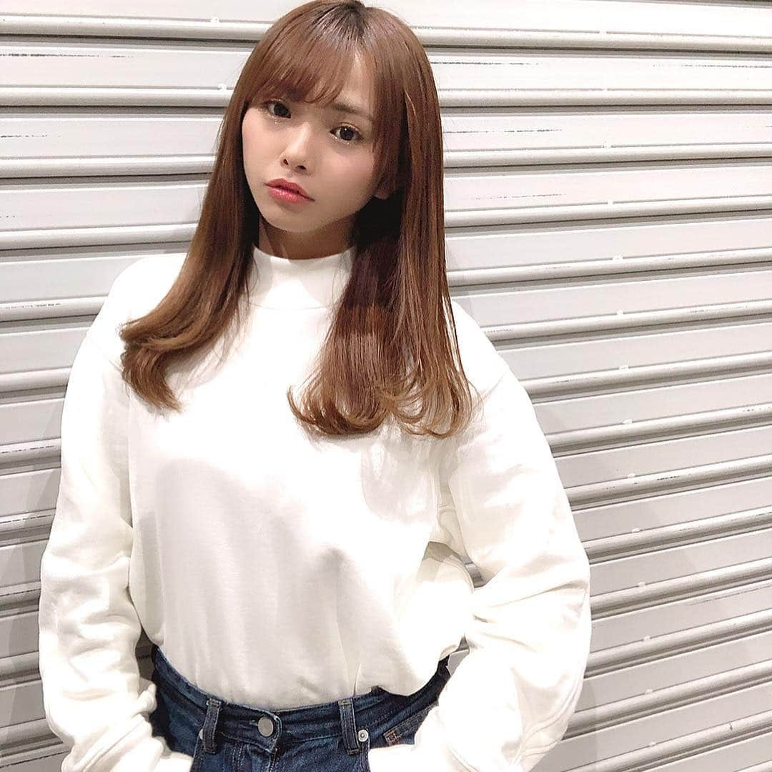 磯佳奈江さんのインスタグラム写真 - (磯佳奈江Instagram)「握手会2日間﻿ ありがとうございました☺️﻿ ﻿ 動画、写メでたくさん笑って﻿ 楽しかった😆﻿ ﻿ みんなも楽しかったって思って﻿ もらえてたら嬉しいなぁぁ☺️❤️❤️﻿ ﻿ 今日の服装﻿ トップス/ #UNIQLO﻿ ズボン/ #GU﻿ ﻿ #握手会 #パシフィコ横浜 #NMB48 #今日の私服 #ootd #ユニクロ #ジーユー #プチプラコーデ #151センチ @gu_for_all_」3月17日 19時40分 - isochan89