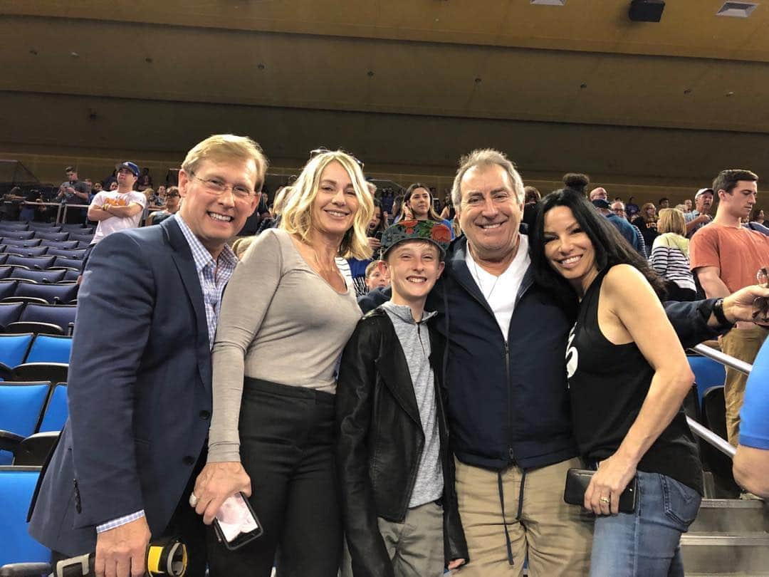 ケニー・オルテガさんのインスタグラム写真 - (ケニー・オルテガInstagram)「I had the most coveted seat at last nights UCLA Bruins Women’s Gymnastics Meet. I was honored to watch the stupefying event alongside Gold Medal Olympic Gymnastics Icons Bart Conner and Nadia Comaneci with their son Dylan and my dear friend and colleague Producer, Louanne Madorma. Danell Leyva (not pictured) 2012 & 2016 Olympic Gymnastics Medalist. Somebody pinch me please 😱」3月18日 6時11分 - kennyortegablog