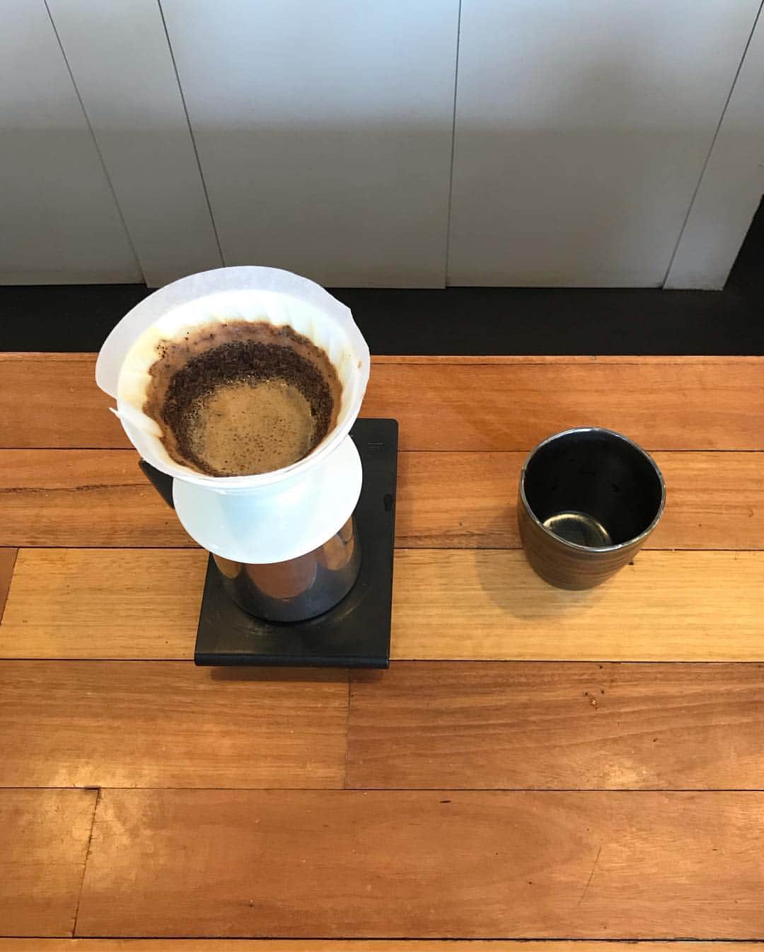 goodcoffeemeさんのインスタグラム写真 - (goodcoffeemeInstagram)「Biggest market in Australia - #QUEENVICTORIAMARKET - has a couple of great options for coffee time. One of them is here @vja  #padrecoffee #goodcoffee_melbourne」3月18日 6時25分 - goodcoffeeme
