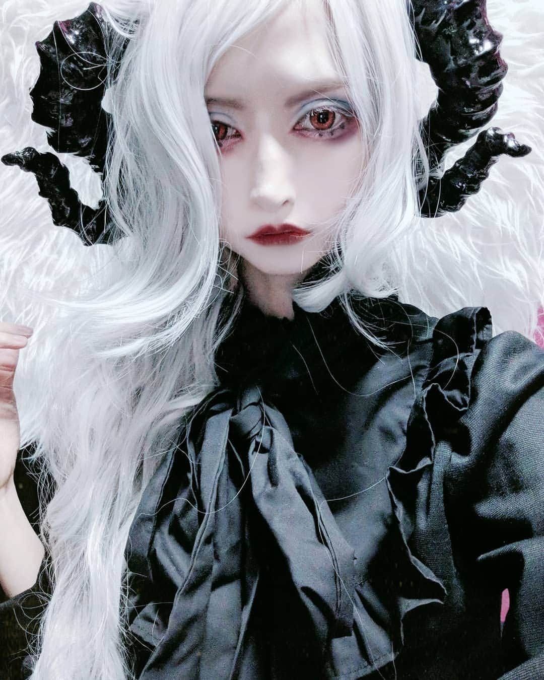 のむらこいちさんのインスタグラム写真 - (のむらこいちInstagram)「どのツノ推し？🥰 #horn #cosplay #devil #fairykei #black #ツノ #コスプレ #cawaii」3月17日 21時45分 - nmr51san