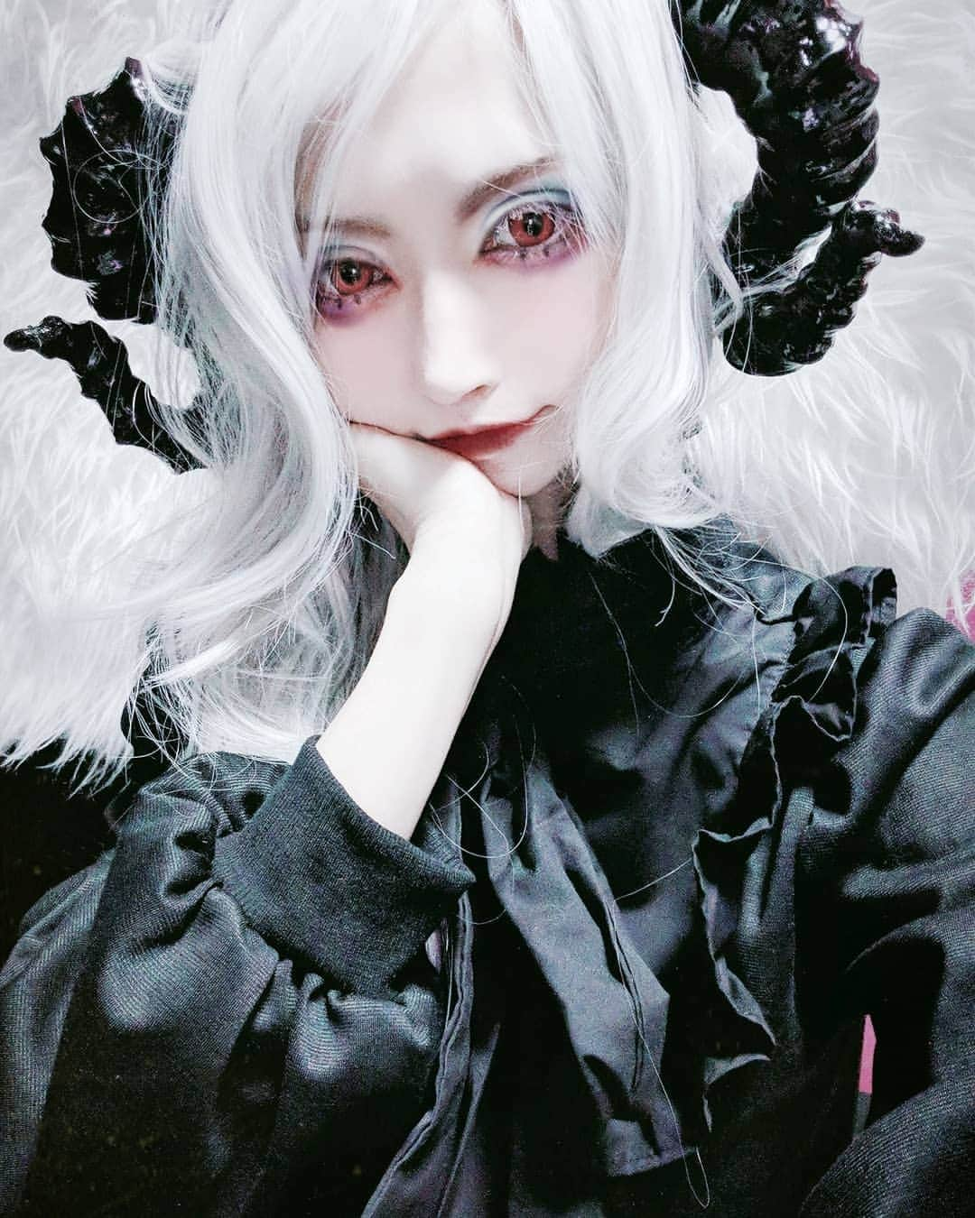 のむらこいちさんのインスタグラム写真 - (のむらこいちInstagram)「どのツノ推し？🥰 #horn #cosplay #devil #fairykei #black #ツノ #コスプレ #cawaii」3月17日 21時45分 - nmr51san