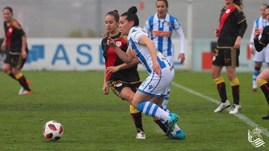 レアル・ソシエダさんのインスタグラム写真 - (レアル・ソシエダInstagram)「#RealSociedad 2-0 @rayofemenino AURRERA NESKAK!!! 🔵⚪️🔵」3月17日 21時50分 - realsociedad