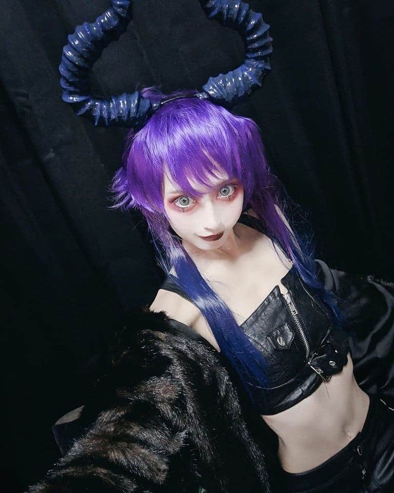 のむらこいちさんのインスタグラム写真 - (のむらこいちInstagram)「悪魔感強め👿💜💜💜 #horn #cosplay #devil #fairykei #blue #ツノ #コスプレ #cawaii  #makeup #visualkei」3月17日 21時50分 - nmr51san