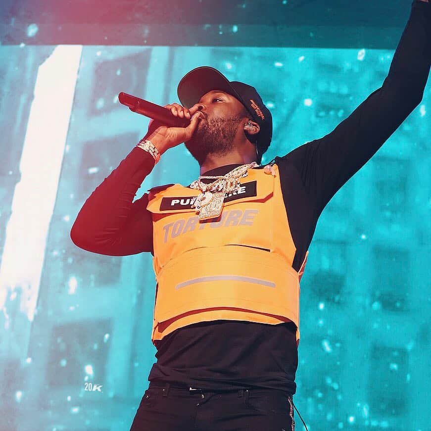 のインスタグラム：「Go beyond what you think you know about @MeekMill. #FreeMeek is coming this Summer.」
