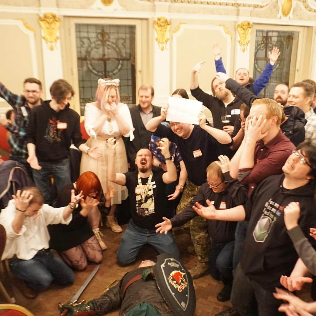 FINAL FANTASY XIVさんのインスタグラム写真 - (FINAL FANTASY XIVInstagram)「Our first ever #FFXIVFanGathering in Glasgow was amazing and we were thrilled to meet some of our Scottish #FFXIV adventurers! Thank you to everyone who attended ❤️🏴󠁧󠁢󠁳󠁣󠁴󠁿」3月17日 22時14分 - ffxiv