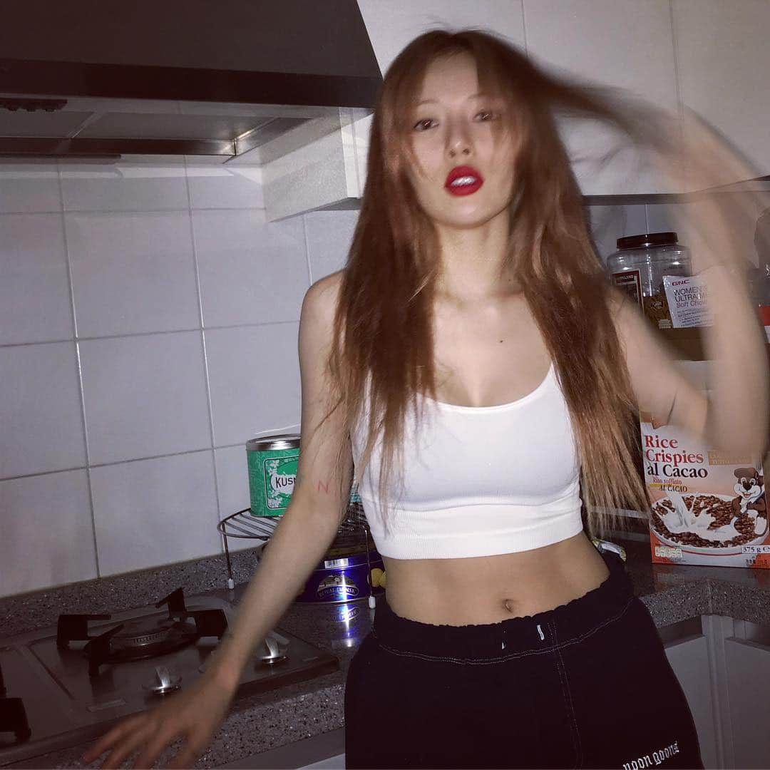 ヒョナ さんのインスタグラム写真 - (ヒョナ Instagram)3月17日 22時26分 - hyunah_aa