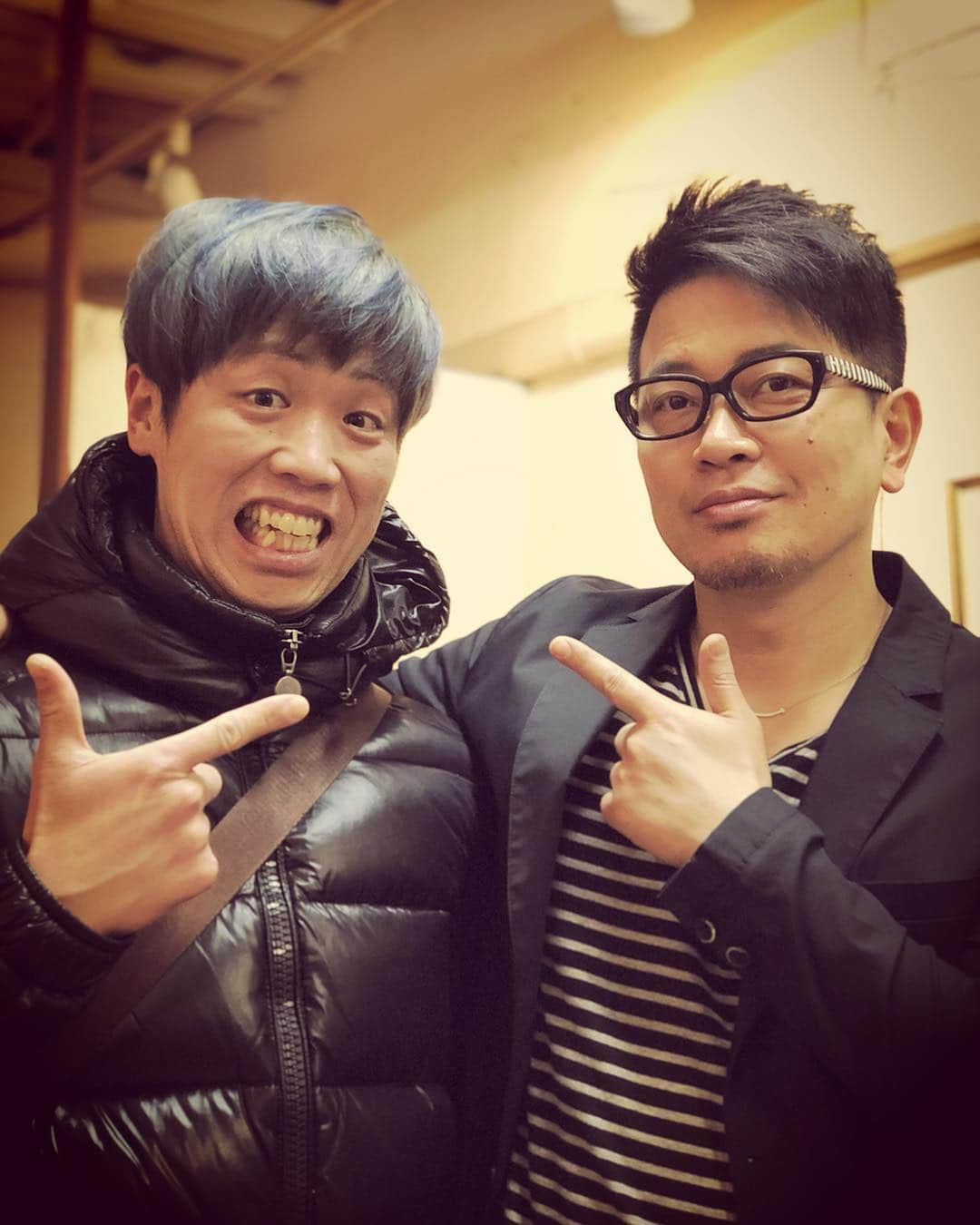 杉本知香さんのインスタグラム写真 - (杉本知香Instagram)「宮迫さんのいつものかっこつけ顔😂🤣 以前、向上委員会でさんまさんに親友って言われてた けんじるとツーショット（笑）  山さんもスッキリー✂️✨ #中目黒美容室  #雨上がり決死隊 #宮迫博之 #アメトーーク #雨上がりのaさんの話 #松本家の休日 #雨上がりのフォトぶら  #ドヤ顔#かっこつけ顔#チカセット #けんじる #うちのガヤがすみません #さんまの向上委員会 #パンツ#食い込men  #アンバランス山本#アンバランス」3月17日 23時07分 - sugimotoc