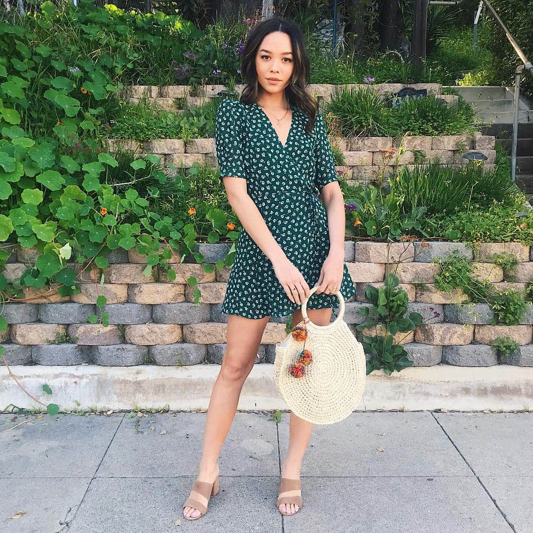 ALDO shoesさんのインスタグラム写真 - (ALDO shoesInstagram)「Feeling lucky. 🍀 Happy St-Patrick’s Day to our #AldoCrew Photo by our gal @daniellealcaraz  #stpatricksday #aldoshoes」3月17日 23時14分 - aldo_shoes