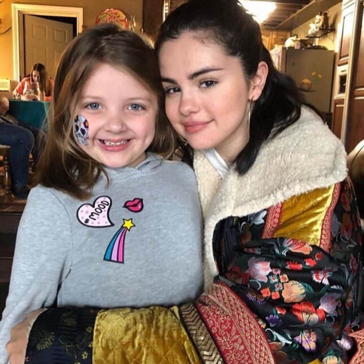 Always With Selenaのインスタグラム：「Idk what happen with instagram..」