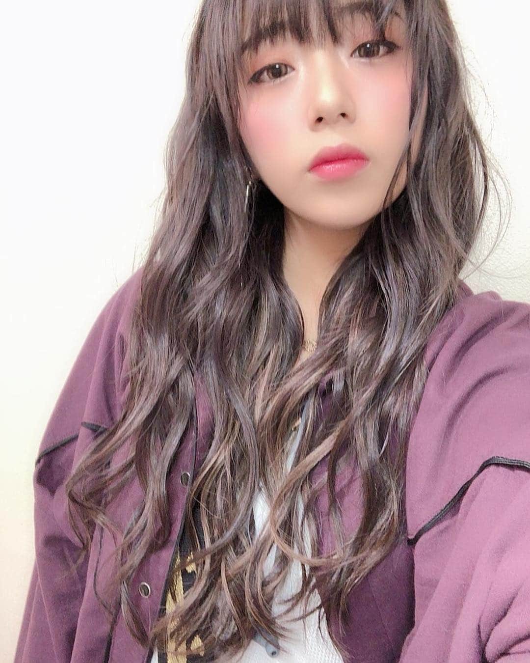 ぬーんさんのインスタグラム写真 - (ぬーんInstagram)「. .  僕の巻き髪あり？？ . .  #nuuuuun #hair #curly #lady #girl #cute #japan #japanesegirl #osaka #tokyo #love #good #selfie #new #colour #hairchange」3月18日 1時10分 - yukino_snow1211