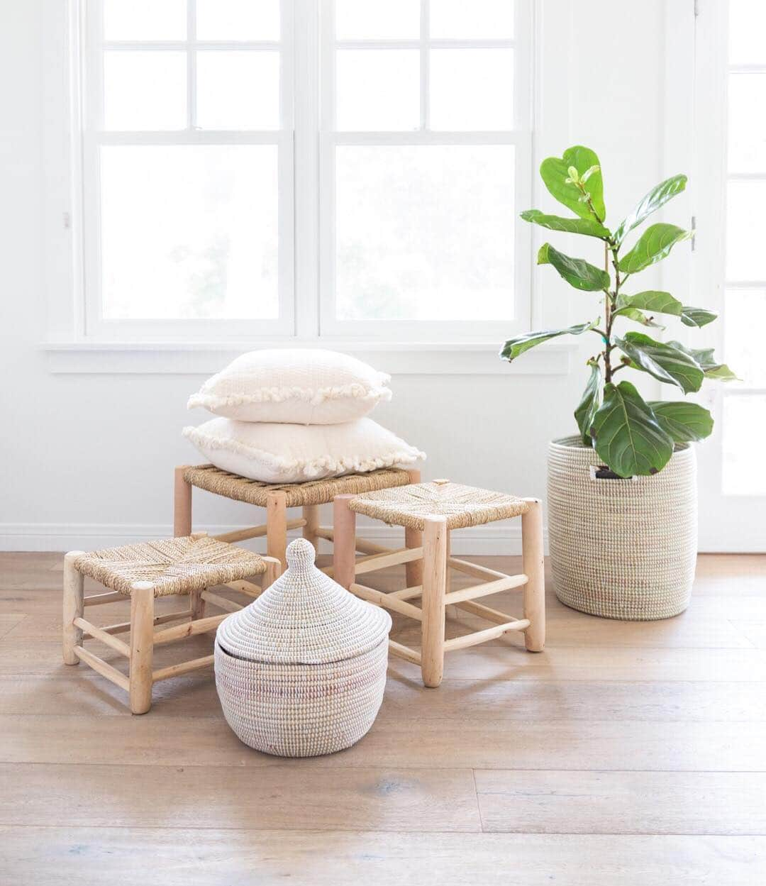 The Little Marketさんのインスタグラム写真 - (The Little MarketInstagram)「Home decor we can't get enough of. Tap to shop some of our favorite neutral pieces.」3月18日 1時54分 - thelittlemarket