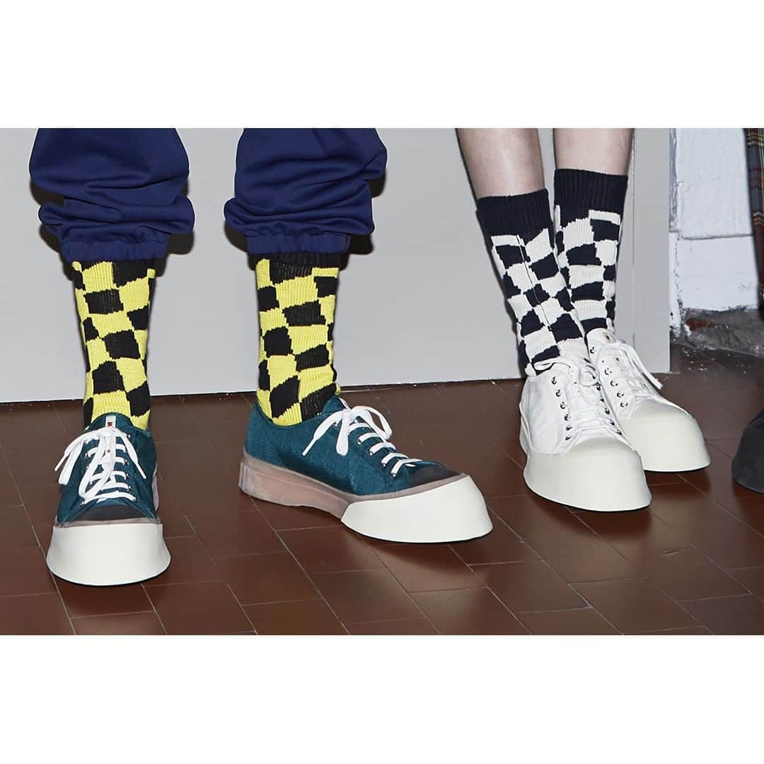 マルニさんのインスタグラム写真 - (マルニInstagram)「Maxi soles and bold proportions. Discover the new Pablo sneakers on marni.com. #MarniMenSS19  #ImaginaryOlympicGames」3月18日 2時00分 - marni
