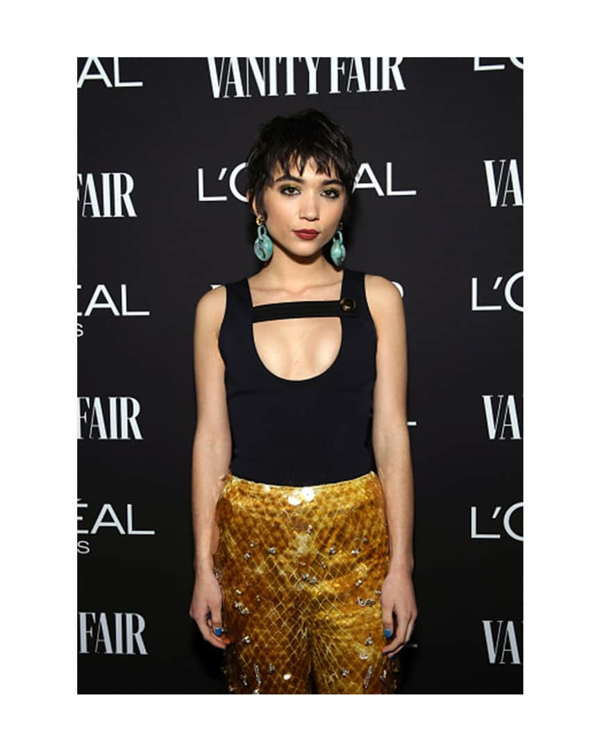 プラダさんのインスタグラム写真 - (プラダInstagram)「@RowanBlanchard wore #PradaSS19 while attending the "Vanity Fair and L'Oréal Paris Celebrate New Hollywood" in Los Angeles. #PradaPeople」3月18日 2時00分 - prada