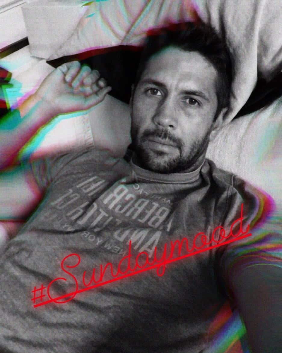 フェルナンド・ベルダスコさんのインスタグラム写真 - (フェルナンド・ベルダスコInstagram)「Lazy Sunday 🧸」3月18日 2時01分 - ferverdasco