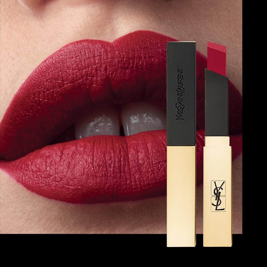 Yves Saint Laurent Beautyさんのインスタグラム写真 - (Yves Saint Laurent BeautyInstagram)「The perfect red lip doesn’t exi- 👀  ROUGE PUR COUTURE THE SLIM N°18 REVERSE RED #yslbeauty #rougepurcouturetheslim」3月18日 2時09分 - yslbeauty
