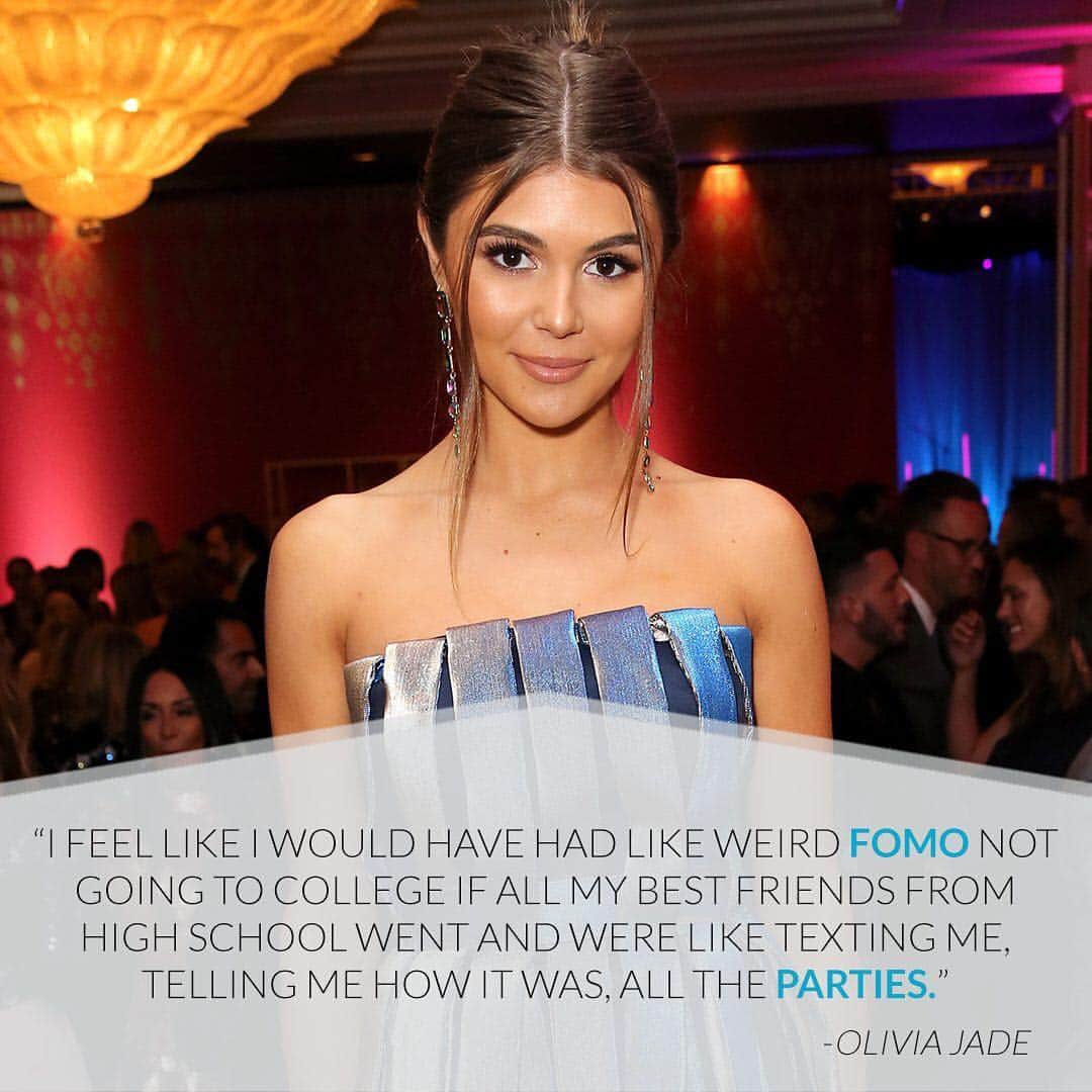 E! Onlineさんのインスタグラム写真 - (E! OnlineInstagram)「Now that details about the college admissions scheme is coming to light, so are Olivia Jade's past comments about school. Link in bio for all the controversy surrounding her lifestyle empire. (📷: Getty Images, startraksphoto.com)」3月18日 2時16分 - enews