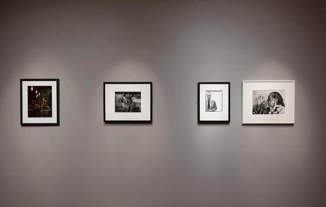 のインスタグラム：「Don't miss your chance to see “Past Present Future: Building Photography at the New Orleans Museum of Art” before it closes today at the New Orleans Museum of Art!  This three-part presentation at the New Orleans Museum of Art examines the museum’s century long commitment to photography and includes work by Sally Mann. Find out more via the link in our bio! __________ #SallyMann #Gagosian #neworleansmuseumofart @a_thousand_crossings @neworleansmuseumofart Installation view, “Past Present Future: Building Photography at the New Orleans Museum of Art,” New Orleans Museum of Art, September 7, 2018–March 17, 2019. Courtesy of the New Orleans Museum of Art」