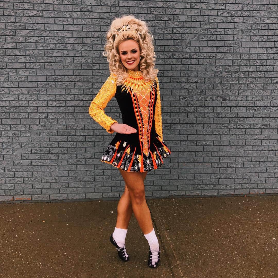 Instagramさんのインスタグラム写真 - (InstagramInstagram)「Today is #StPatricksDay ☘️ and competitive Irish dancer Julia Sullivan (@julia.sullivann) is celebrating by performing around her hometown of Waterloo, Ontario. “Irish dance is an expression of our shared history,” Julia says. “When the Irish community gathers, music and dance are a vital part of the celebrations. It’s a distinctive signature of who we are.” Currently, 19-year-old Julia is training for the 2019 World Irish Dancing Championships after winning fourth place last year in her age category. “Being an Irish dancer has connected me to my Irish family and heritage,” she adds. Photo by @julia.sullivann」3月18日 2時50分 - instagram