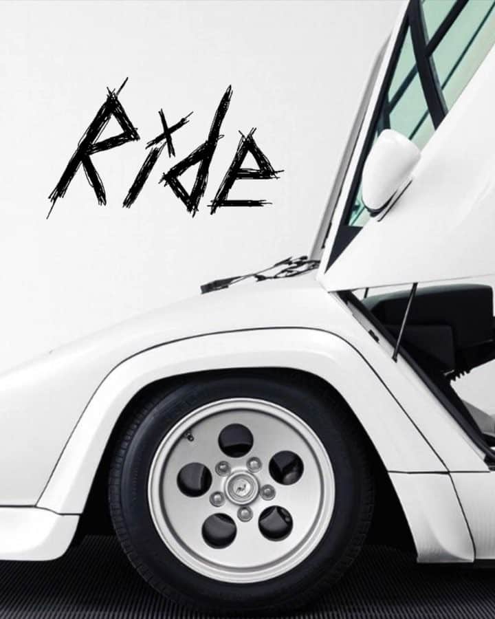 ジュリアン・ペレッタのインスタグラム：「RIDE - coming this week」