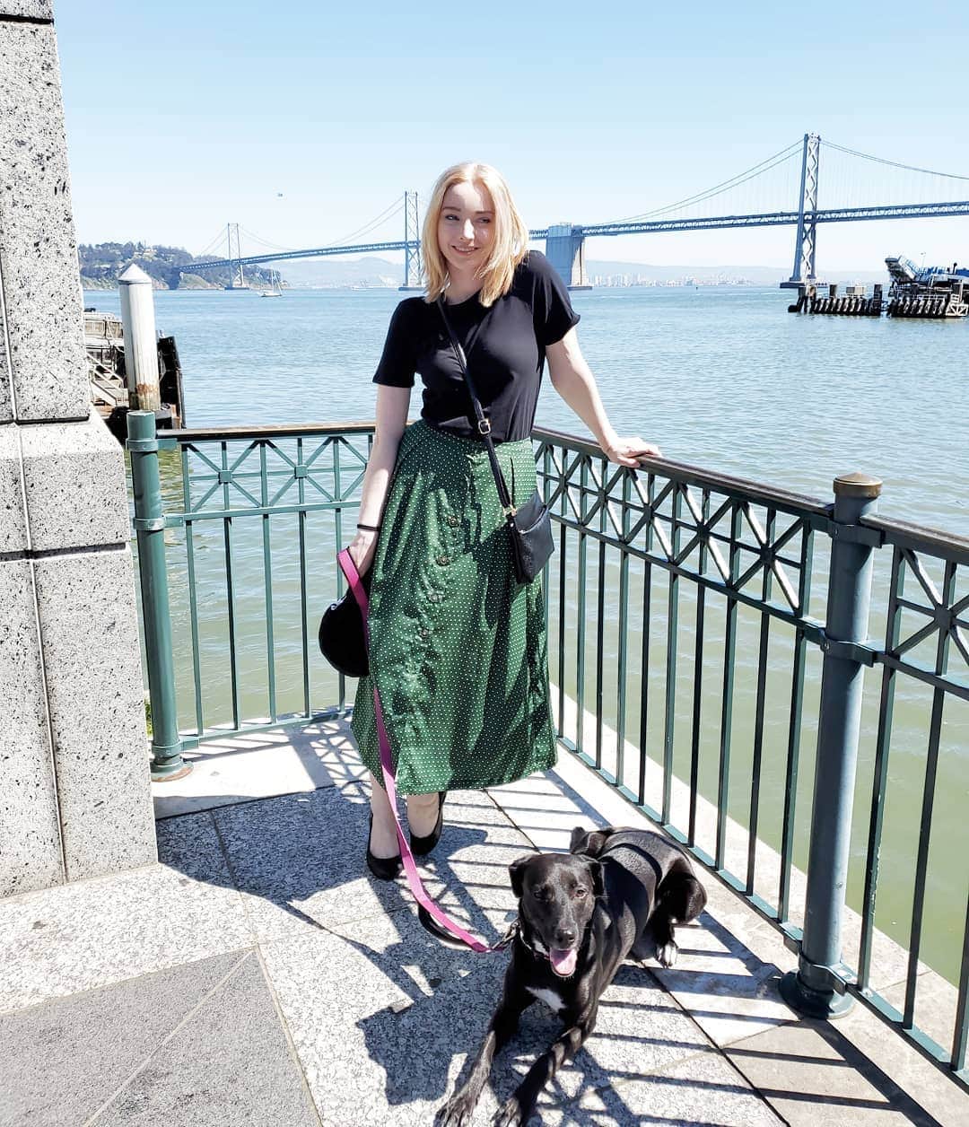 エマ・デュモンのインスタグラム：「Hello San Francisco! ❤❤❤ Yes I'm going to the other bridge. #sanfrancisco」