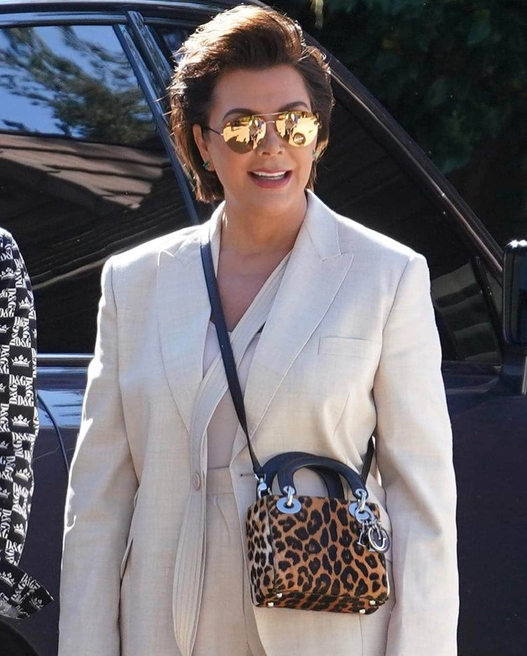 Just Jaredさんのインスタグラム写真 - (Just JaredInstagram)「@kimkardashian @kourtneykardash @kyliejenner @kendalljenner & @krisjenner step out for Kanye West’s church service! #KimKardashian #KourtneyKardashian #KylieJenner #KendallJenner #KrisJenner Photos: Backgrid, Splash」3月18日 7時48分 - justjared