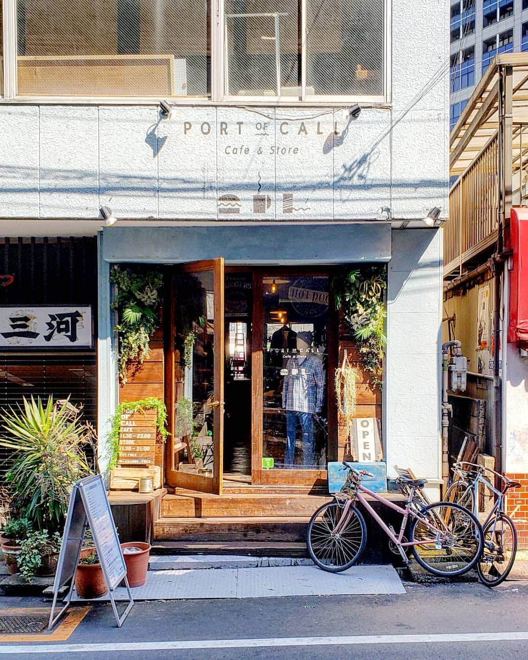 CAFE-STAGRAMMERさんのインスタグラム写真 - (CAFE-STAGRAMMERInstagram)「Long time no see. 朝イチ、珈琲で目覚めたい♪ #渋谷 #カフェ #☕ #cafe #shibuya #tokyocafe #cafetyo #渋谷カフェ #portofcalldaikanyama」3月18日 7時51分 - cafetyo