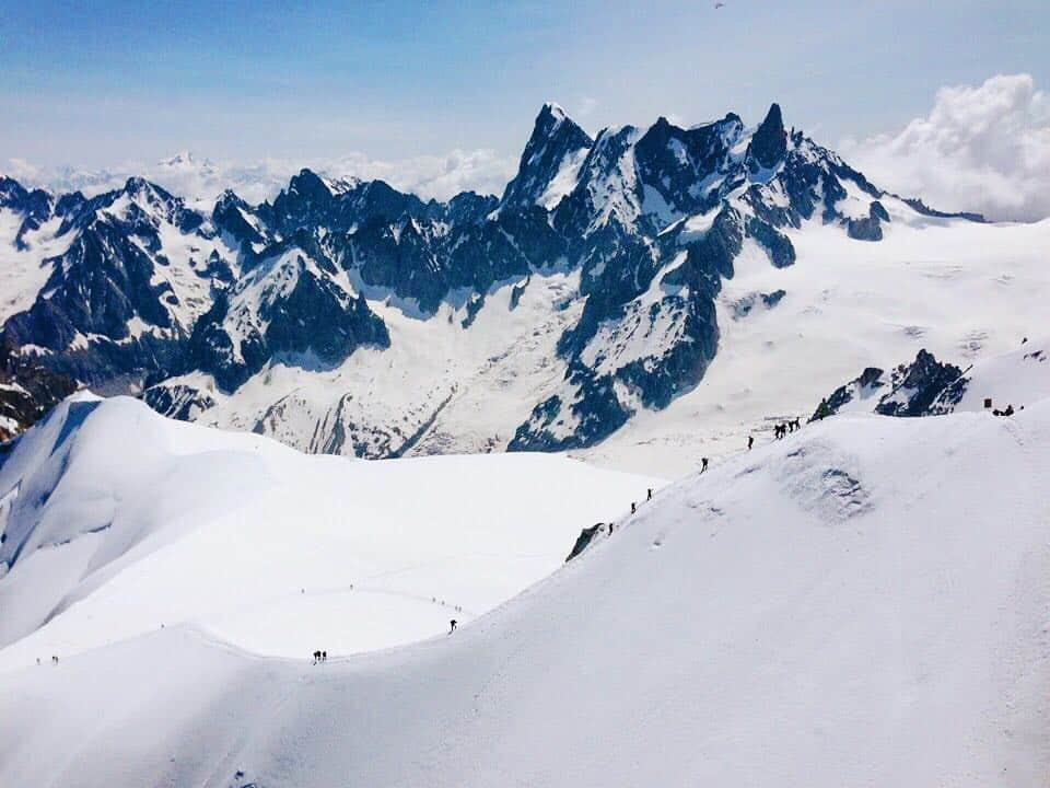 クリスティン・ウェイさんのインスタグラム写真 - (クリスティン・ウェイInstagram)「I wanna go back to the mountains #ski #alpedhuez #skiinfrance #welltravelled」3月18日 8時21分 - prettywhy