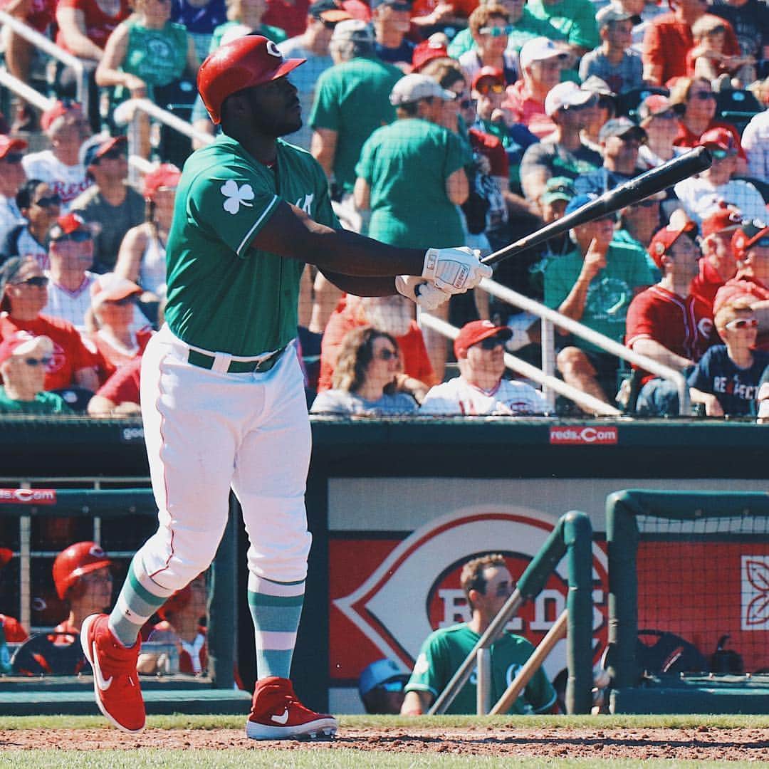 ヤシエル・プイグのインスタグラム：「Feeling lucky 🍀 on St. Patrick’s Day! #stpatricksday #lucky #green #Reds #mlb」