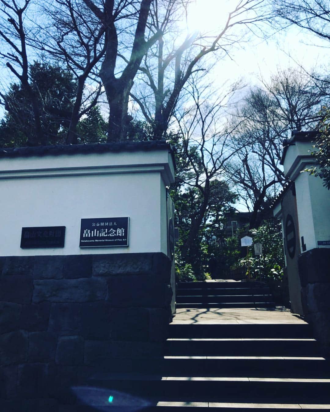 原田佳奈さんのインスタグラム写真 - (原田佳奈Instagram)「・ ・  最後に来れた。。 #畠山記念館 #光悦と光琳  #光琳と乾山も #japanesebeauty  #artmuseum  #ステキに改装してくださいね」3月18日 8時38分 - kanaharada1211