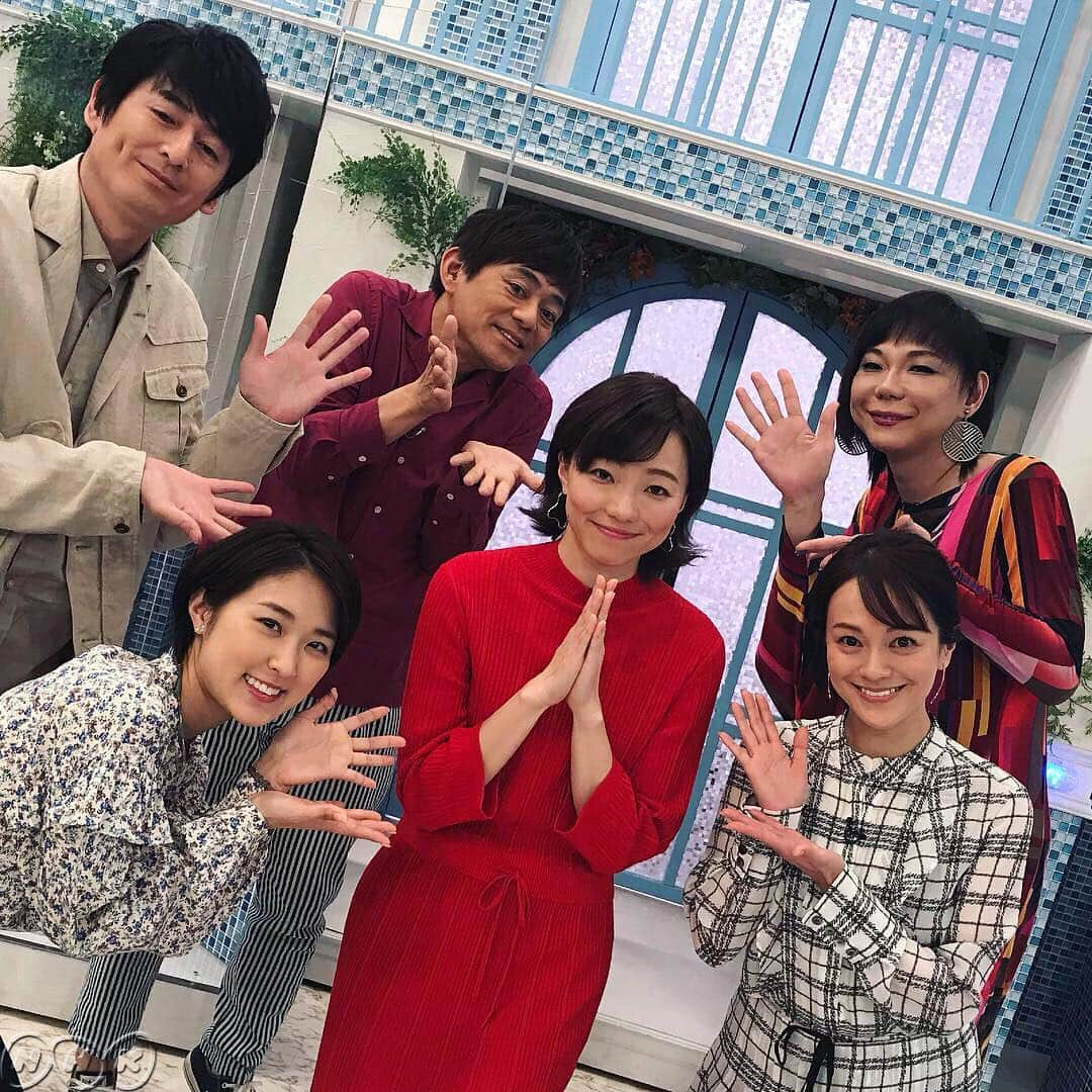 あさイチさんのインスタグラム写真 - (あさイチInstagram)「雨宮アナがあさイチ最後の出演‼️ あっという間の3年間💖 みなさま本当にありがとございました🎉  #次のページにメッセージもあるよ！ #牧瀬里穂 さん #ミッツ・マングローブ さん #博多華丸大吉 さん #雨宮萌果 アナウンサー #近江友里恵 アナウンサー」3月18日 10時36分 - nhk_asaichi