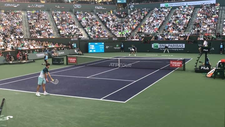 レッドフーのインスタグラム：「Congrats @domithiem!!! Thanks @ksolomon21  for making it possible for this great view! Appreciate ya! Shout out to @inspiringchildren for taking care of me and Jas!」
