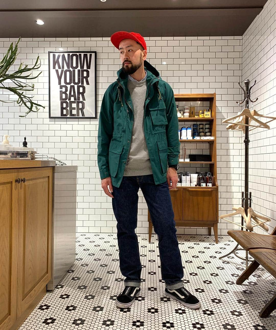 フリーマンズスポーティングクラブさんのインスタグラム写真 - (フリーマンズスポーティングクラブInstagram)「FSC STAFF STYLE - GINZA 2019.03.18  Jacket: #freemanssportingclub C/N sweat: #loopwheeler pants: #freemanssportingclub cap: #henderscheme  #fsc_staff_style #menswear #fsctokyo #fscginza #ginza #ginzasix #barbershop #19ss」3月18日 11時19分 - freemanssportingclub_jp