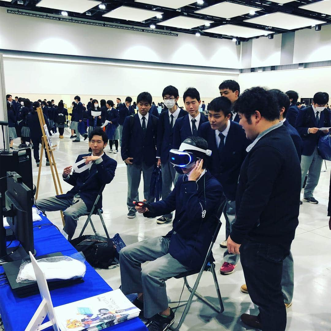 NCC新潟コンピュータ専門学校さんのインスタグラム写真 - (NCC新潟コンピュータ専門学校Instagram)「富山で職業体験ガイダンスやってます！ VR体験スタートです！」3月18日 12時00分 - ncc_niigata