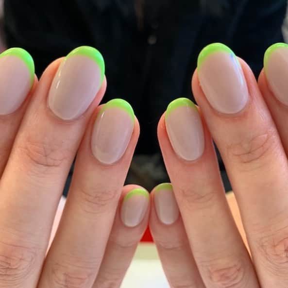 OPIさんのインスタグラム写真 - (OPIInstagram)「Who’s feeling like its going to be a good week because your nails are looking good? Drop a 🙋‍♀️ below! Thanks for sharing @nailologylondon #sunday #nailsaddict #modernnails #lovenails #nailpolish」3月18日 12時20分 - opi