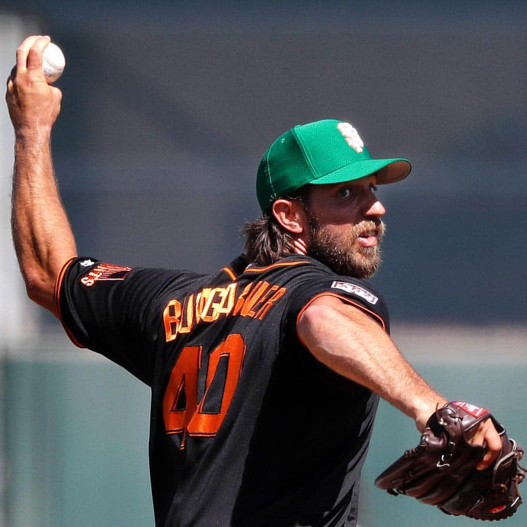 サンフランシスコ・ジャイアンツさんのインスタグラム写真 - (サンフランシスコ・ジャイアンツInstagram)「“I feel like I’m in a good spot to start now.” —Madison Bumgarner, after his 6.2 inning outing today (6 Ks, 0 walks) #SFGSpring」3月18日 13時05分 - sfgiants